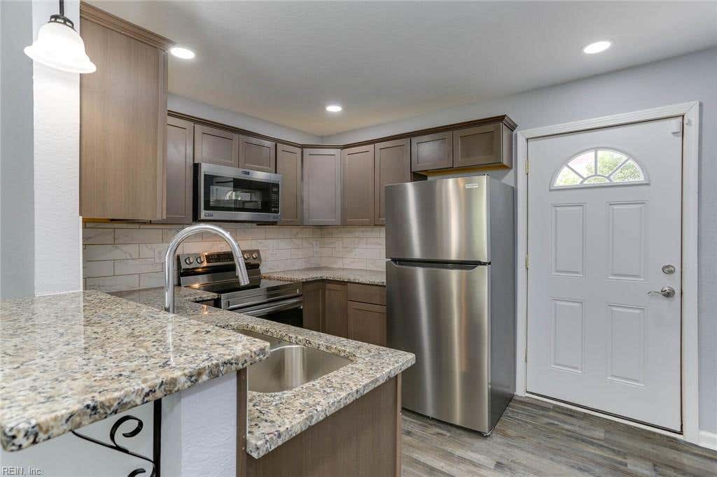 Photo of 1511 Lasalle Avenue, Portsmouth, VA 23704 (MLS # 10641779)