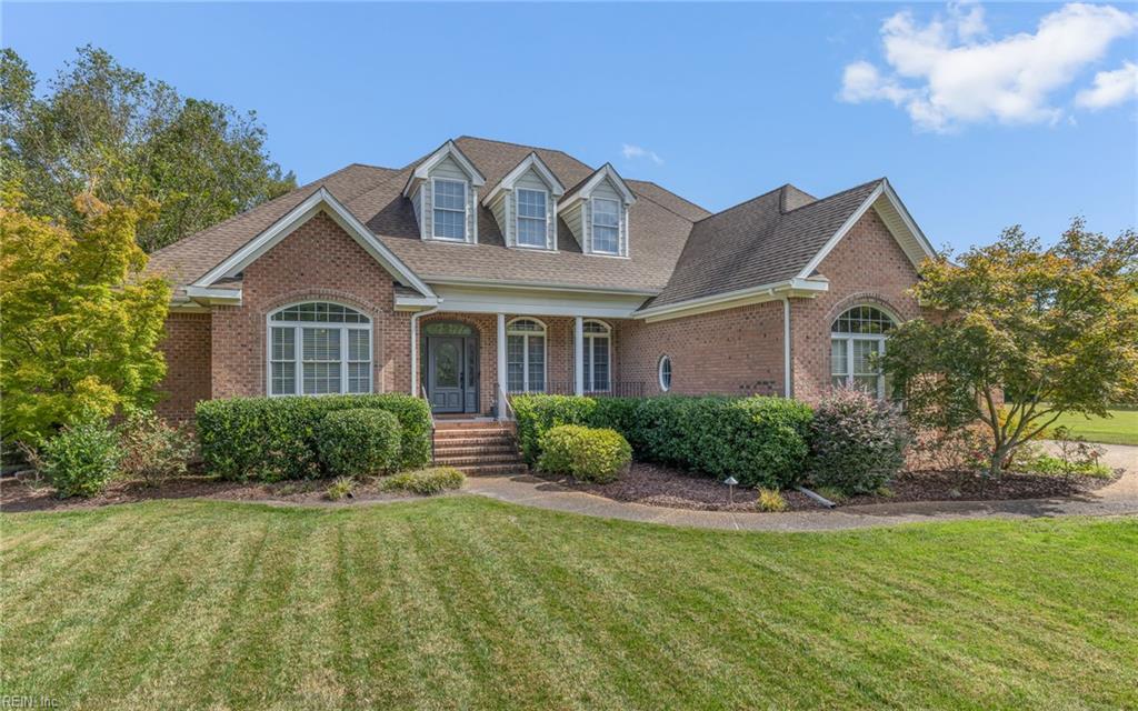 2544 Bombay LNDG