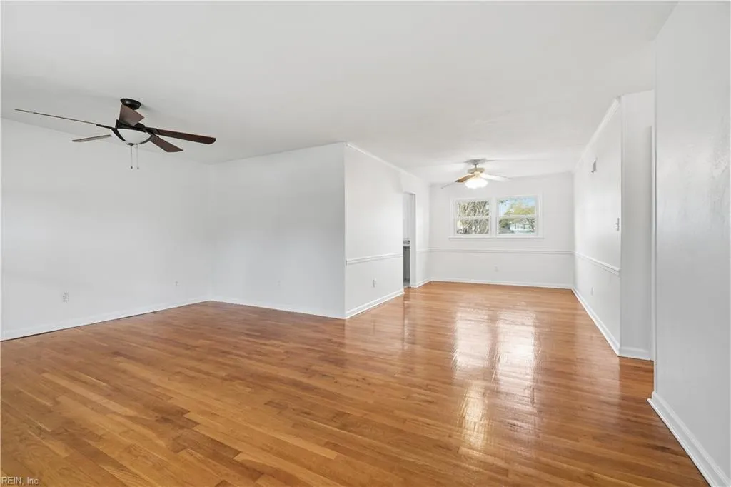 Virginia Beach, Virginia 23464, United States, 2 Bedrooms Bedrooms, ,2 BathroomsBathrooms,Residential,Active,248188