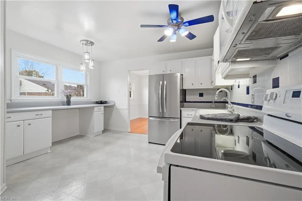 Virginia Beach, Virginia 23464, United States, 2 Bedrooms Bedrooms, ,2 BathroomsBathrooms,Residential,Active,248188