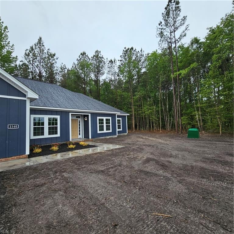 Photo of 1140 Rountree Crescent, Suffolk, VA 23437 (MLS # 10652337)