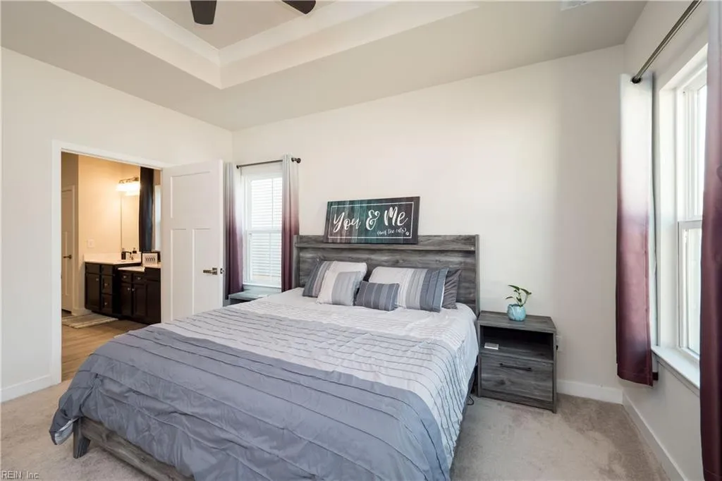 Smithfield, Virginia 23430, United States, 3 Bedrooms Bedrooms, ,3 BathroomsBathrooms,Residential,Pending,20301