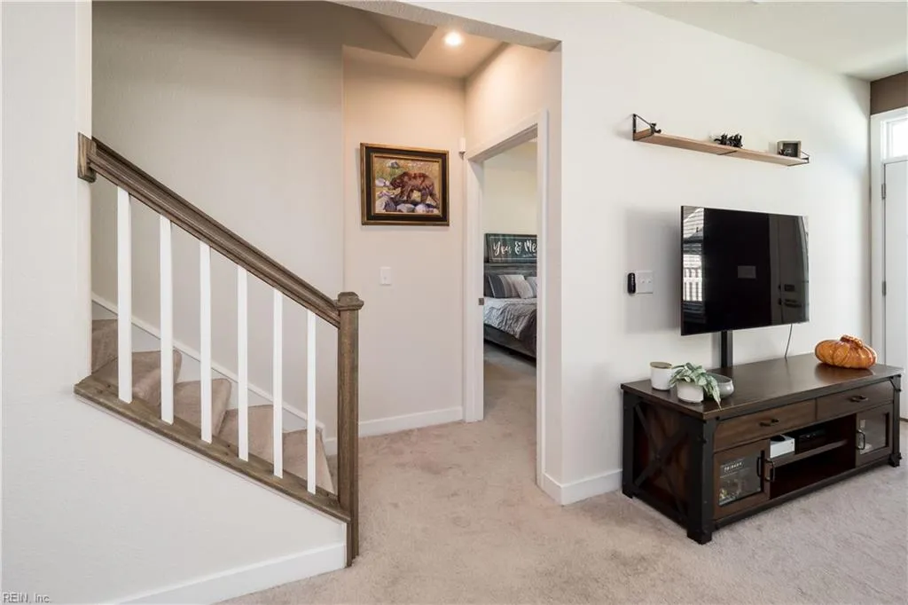 Smithfield, Virginia 23430, United States, 3 Bedrooms Bedrooms, ,3 BathroomsBathrooms,Residential,Pending,20301