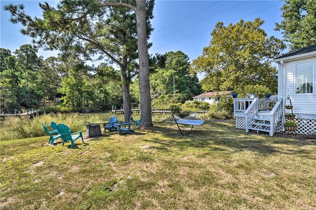 Deltaville, Virginia 23043, United States, 3 Bedrooms Bedrooms, ,1 BathroomBathrooms,Residential,Active,96919