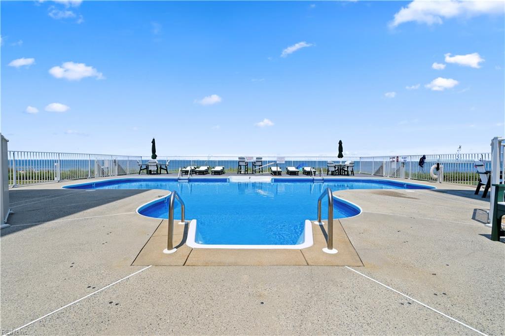 2424 Ocean Shore CRES 402