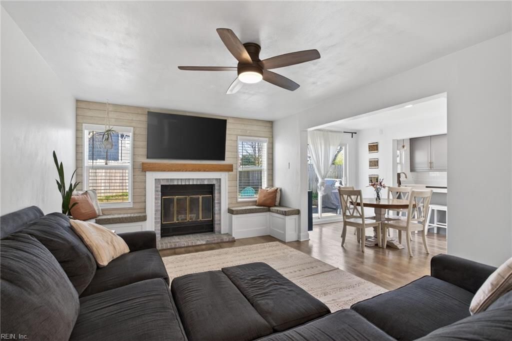 Photo of 1932 Stillwood Lane, Virginia Beach, VA 23456 (MLS # 10625423)