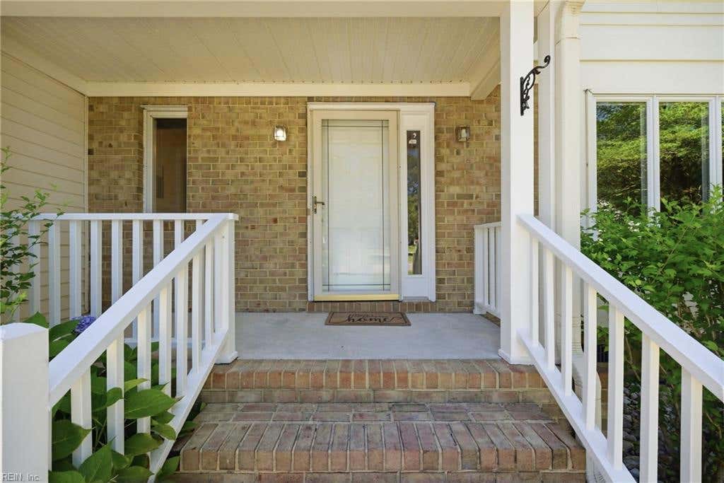 Photo of 1805 Blackhawk Place, Chesapeake, VA 23321 (MLS # 10636443)