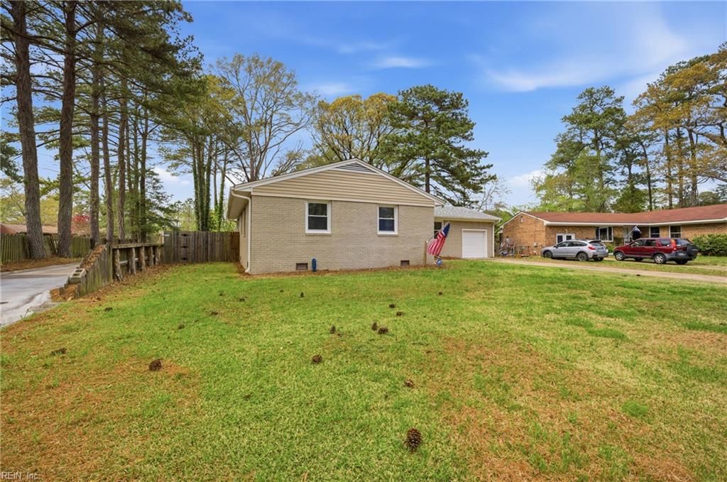 Photo of 4029 Sea Cliff Road, Chesapeake, VA 23321 (MLS # 10627921)