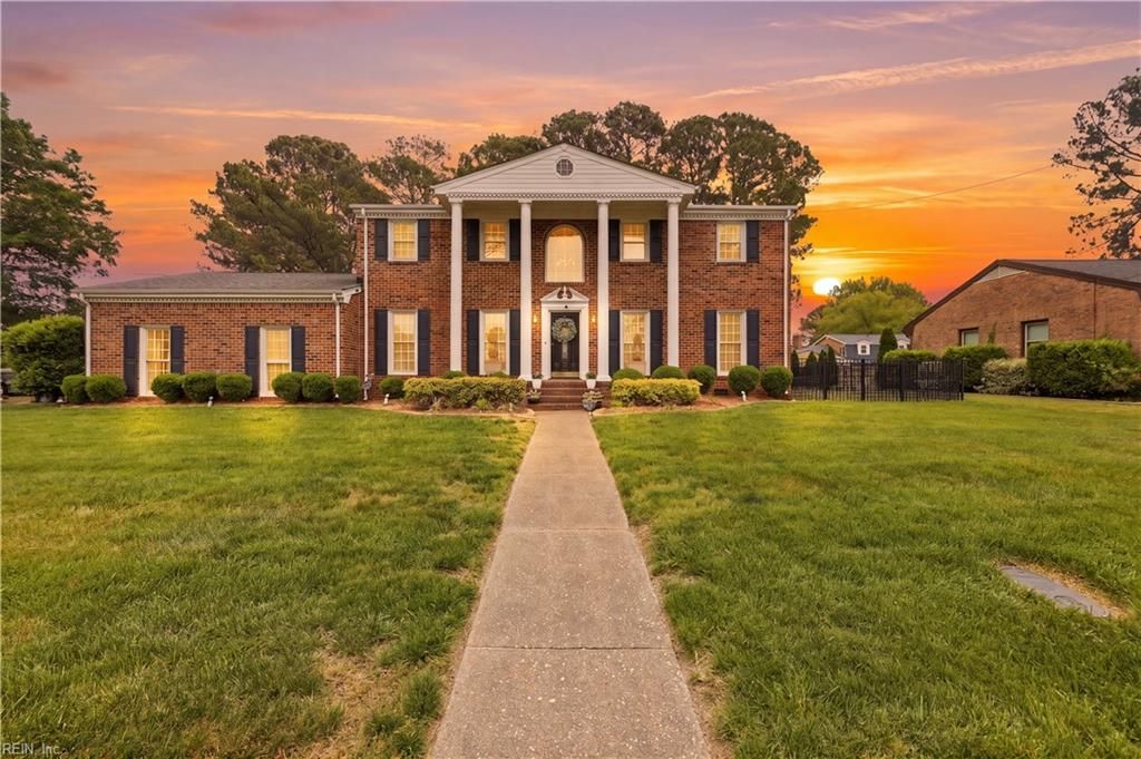 Photo of 3800 Shoreline Drive, Portsmouth, VA 23703 (MLS # 10632362)