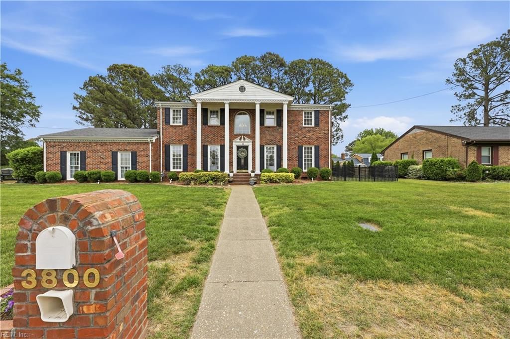 Photo of 3800 Shoreline Drive, Portsmouth, VA 23703 (MLS # 10632362)