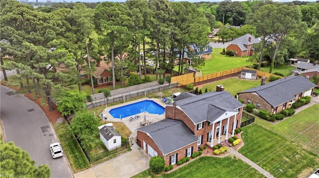 Photo of 3800 Shoreline Drive, Portsmouth, VA 23703 (MLS # 10632362)