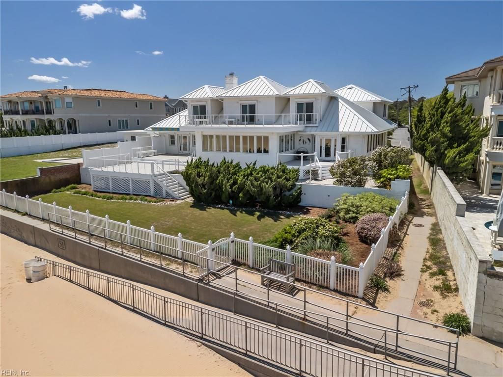 Photo of 5008 Ocean Front Avenue, Virginia Beach, VA 23451 (MLS # 10627595)