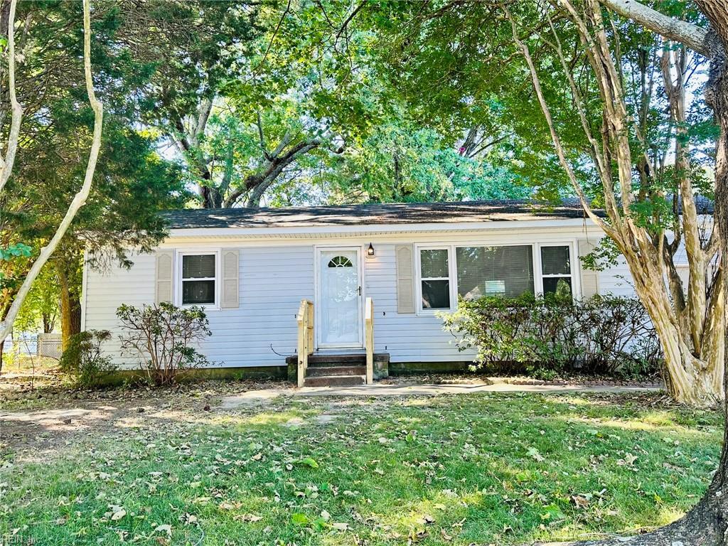 Photo of 5933 Brinda Avenue, Norfolk, VA 23502 (MLS # 10651888)