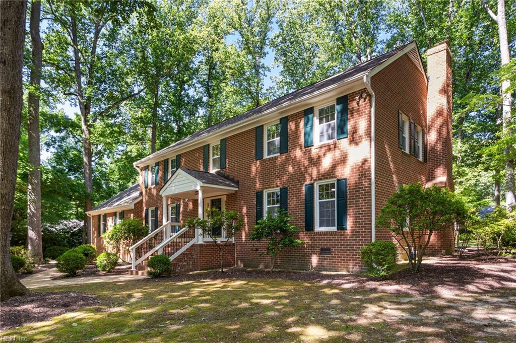 111 Pinepoint RD