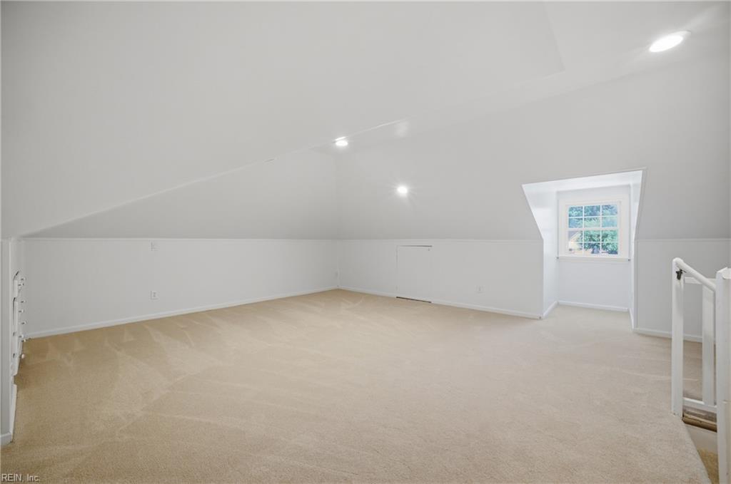 Virginia Beach, Virginia, 23454, United States, 5 Bedrooms Bedrooms, ,3 BathroomsBathrooms,Residential,Active,2042207