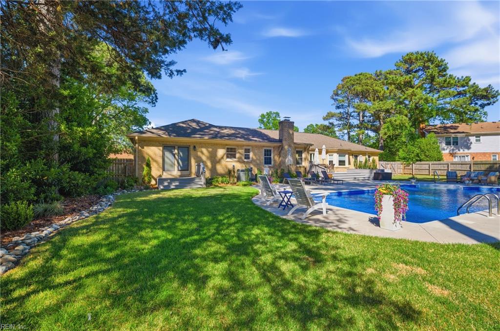 Virginia Beach, Virginia, 23454, United States, 5 Bedrooms Bedrooms, ,3 BathroomsBathrooms,Residential,Active,2042207