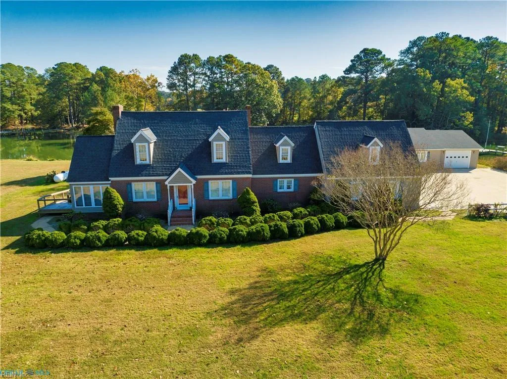 364 Millers Lane, Susan, VA, 23163