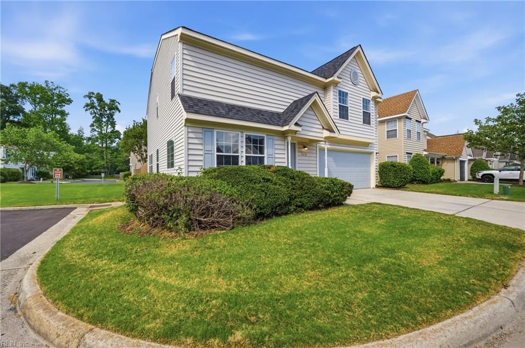 Photo of 616 Lord Nelson Court, Chesapeake, VA 23320 (MLS # 10631265)