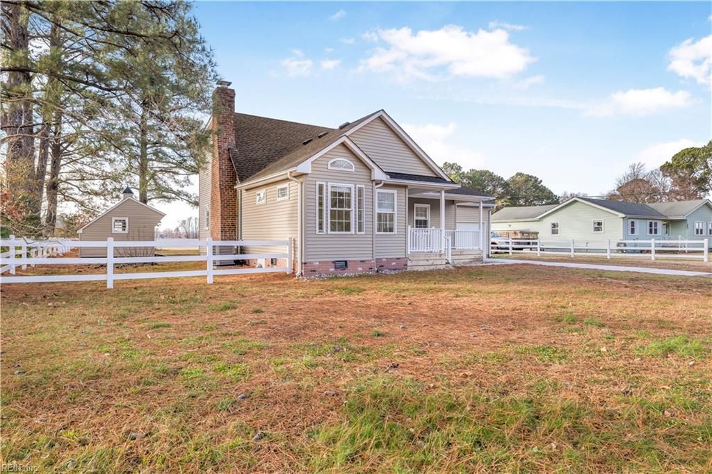 Photo of 1039 Princess Anne Road, Virginia Beach, VA 23457 (MLS # 10613219)