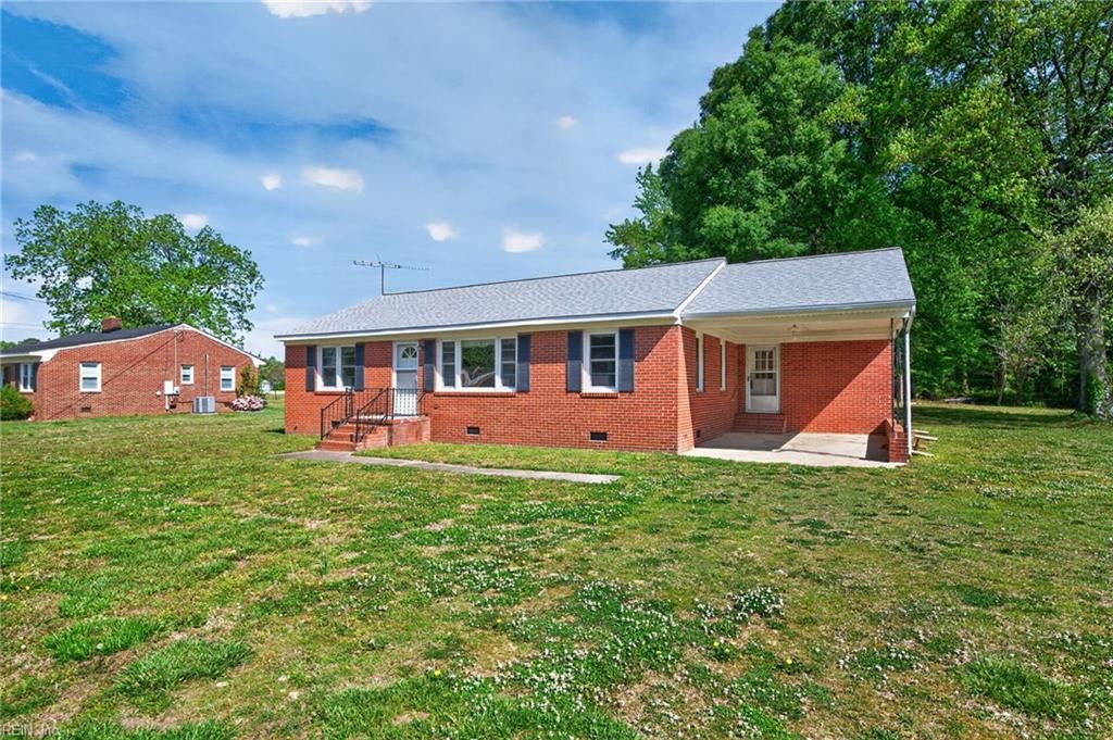 Photo of 204 Country Club Road, Franklin, VA 23851 (MLS # 10630253)