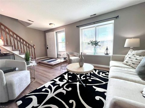 Photo of 1421 Oak Knoll Court, Virginia Beach, VA 23464 (MLS # 10634077)