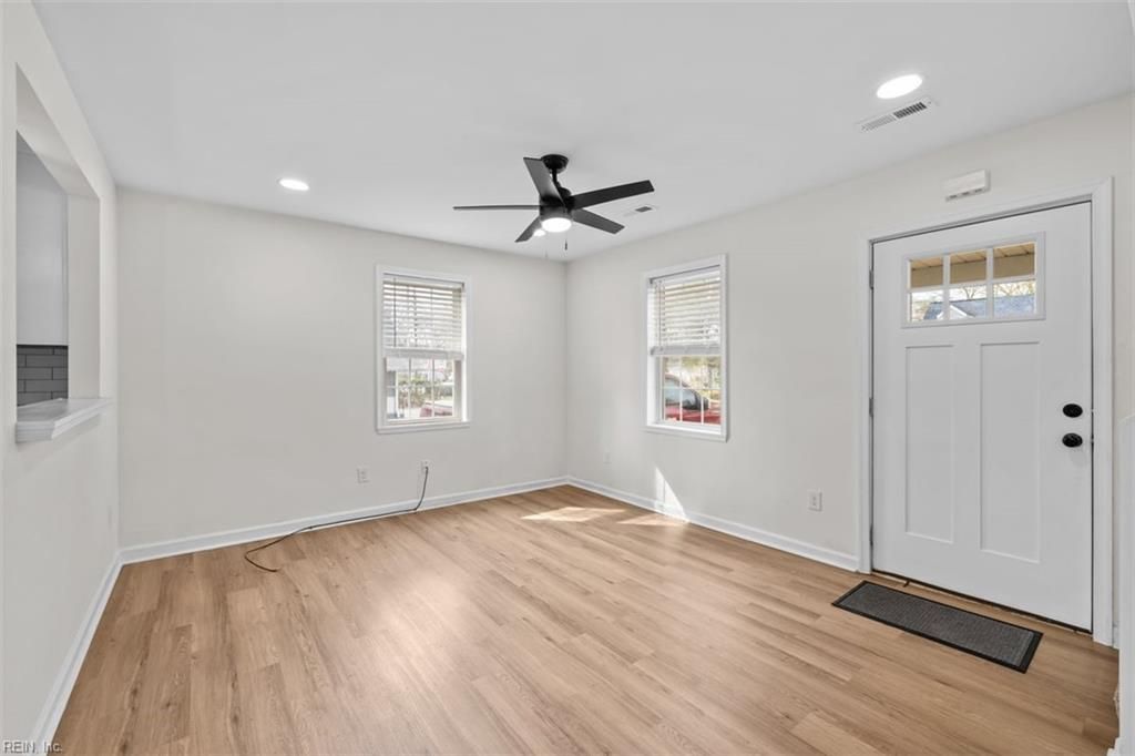 Photo of 606 Delaware Avenue, Hampton, VA 23661 (MLS # 10627228)