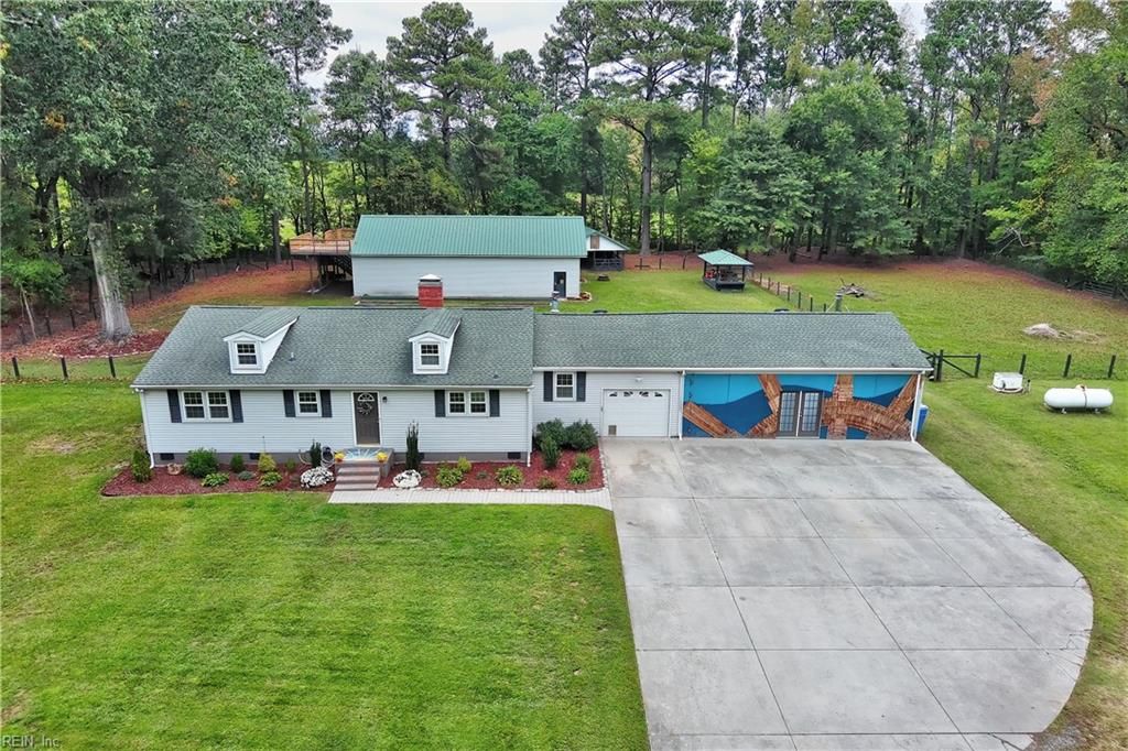 Photo of 3216 Indian Creek Road, Virginia Beach, VA 23457 (MLS # 10607348)