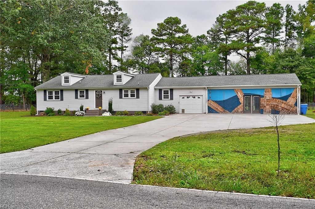 Photo of 3216 Indian Creek Road, Virginia Beach, VA 23457 (MLS # 10607348)