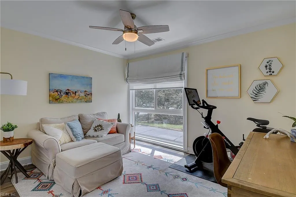 Virginia Beach, Virginia 23451, United States, 3 Bedrooms Bedrooms, ,3 BathroomsBathrooms,Residential,Pending,12704