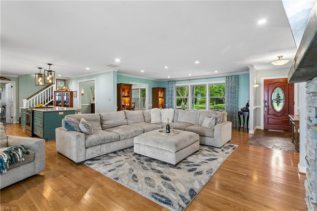 Newport News, Virginia, 23606, United States, 4 Bedrooms Bedrooms, ,3 BathroomsBathrooms,Residential,Active,2042661