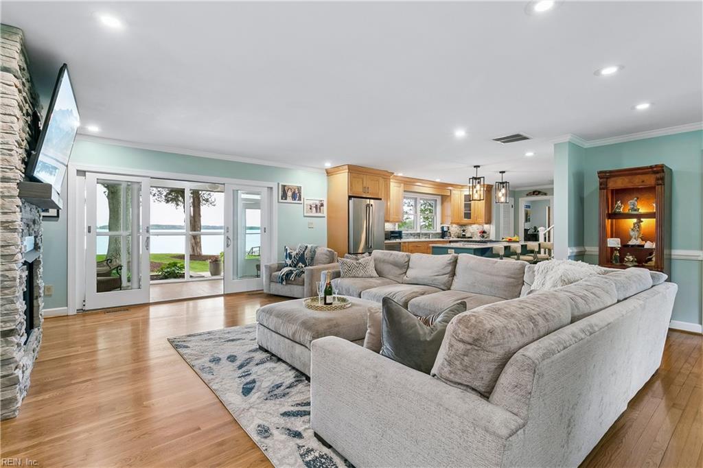 Newport News, Virginia, 23606, United States, 4 Bedrooms Bedrooms, ,3 BathroomsBathrooms,Residential,Active,2042661