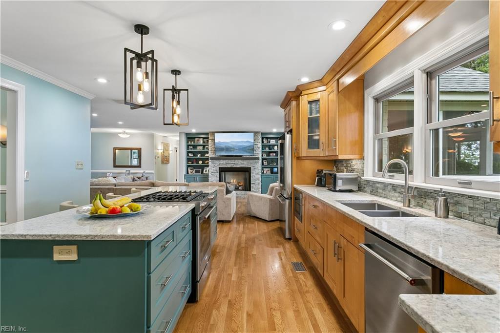 Newport News, Virginia, 23606, United States, 4 Bedrooms Bedrooms, ,3 BathroomsBathrooms,Residential,Active,2042661