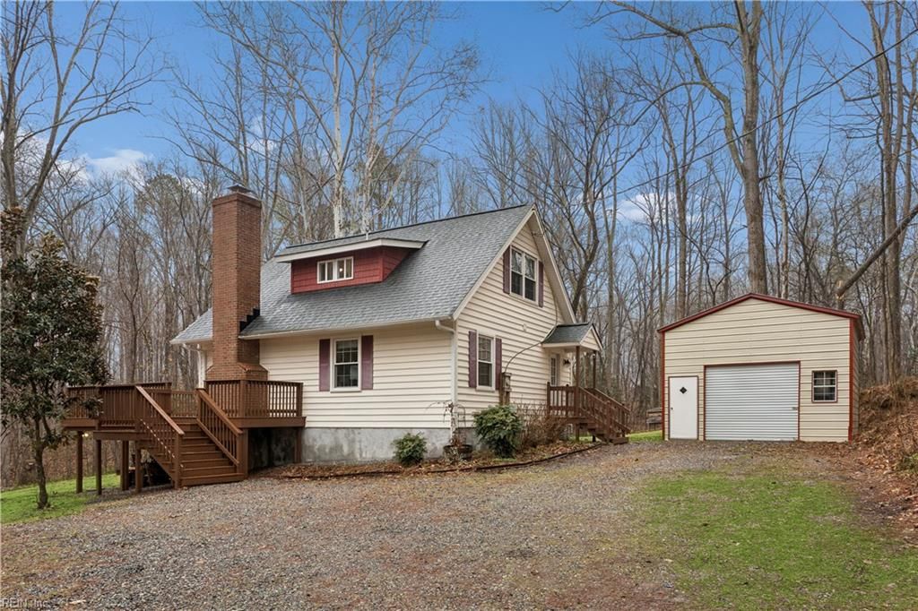 Photo of 9830 Bacons Fort Road, Gloucester, VA 23061 (MLS # 10622619)