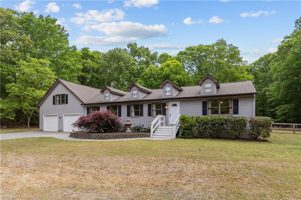 Photo of 116 Timberwood Drive, Williamsburg, VA 23188 (MLS # 10631731)