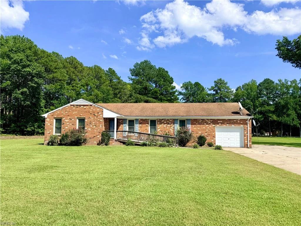 6147 Proctors Bridge Road, Ivor, VA, 23866