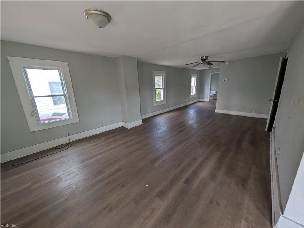 Photo of 214 Knight Street, Suffolk, VA 23434 (MLS # 10618437)