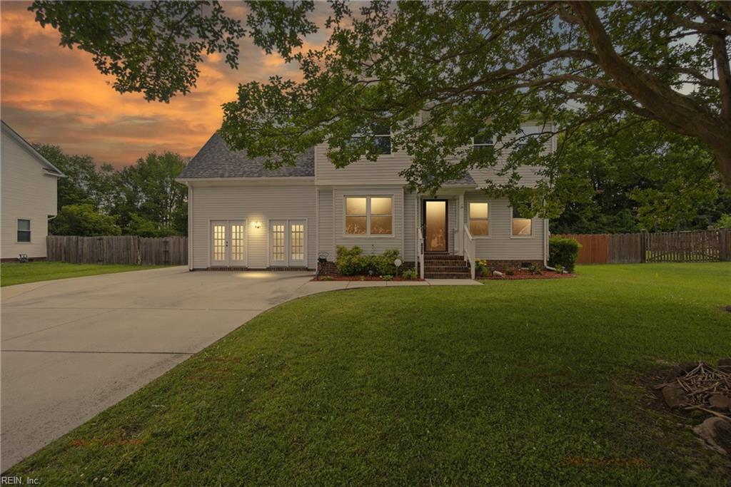 433 Cedar Pointe LN