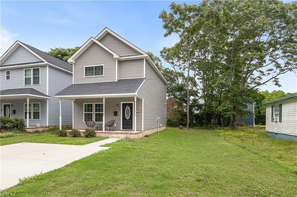 Photo of 718 Battery Avenue, Suffolk, VA 23434 (MLS # 10637062)