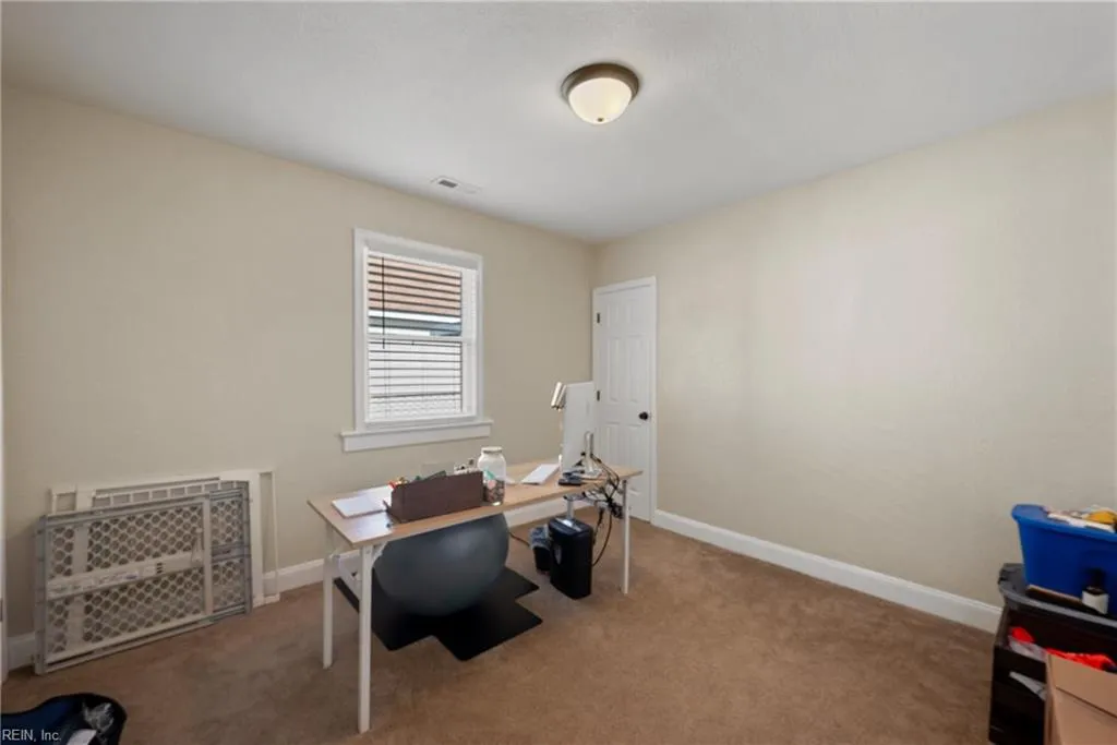 Portsmouth, Virginia 23702, United States, 3 Bedrooms Bedrooms, ,2 BathroomsBathrooms,Residential,Pending,44269