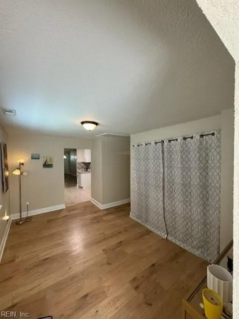 Portsmouth, Virginia 23702, United States, 3 Bedrooms Bedrooms, ,2 BathroomsBathrooms,Residential,Pending,44269