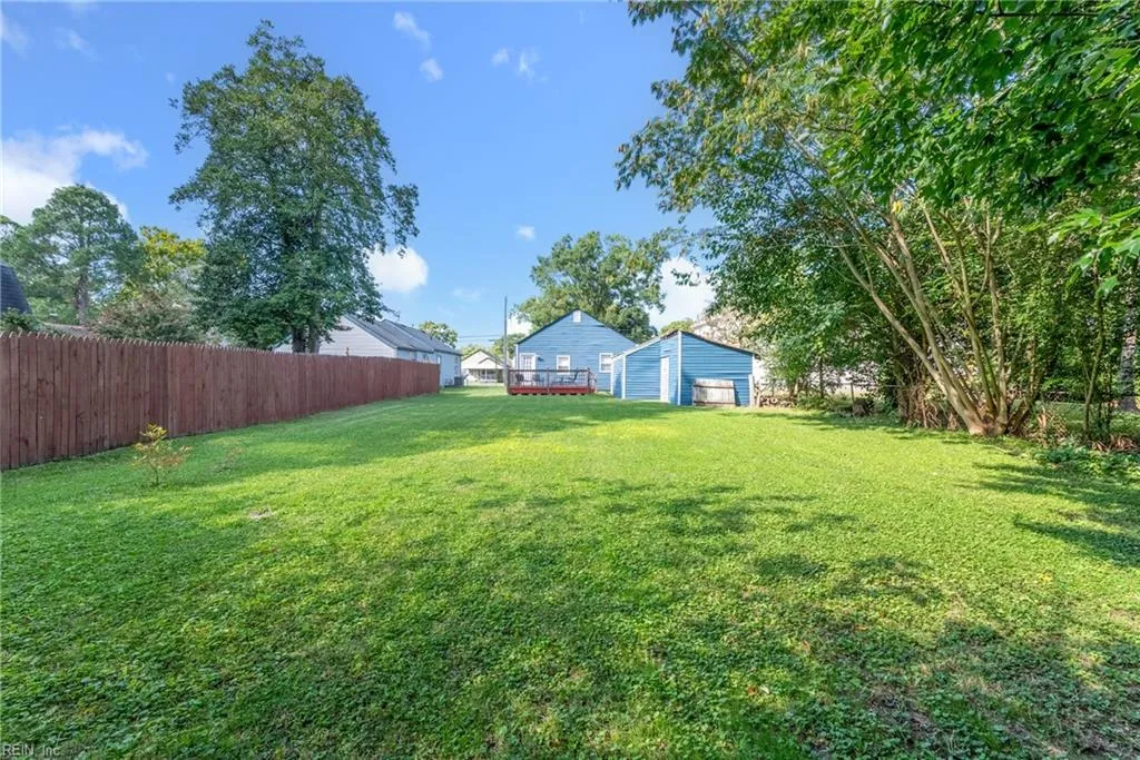 Portsmouth, Virginia 23702, United States, 3 Bedrooms Bedrooms, ,2 BathroomsBathrooms,Residential,Pending,44269