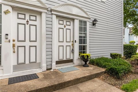 4592 Genoa CIR Virginia Beach VA 23462
