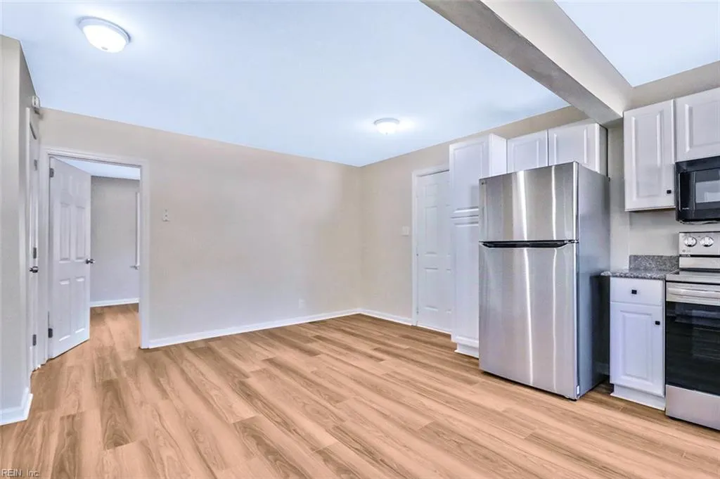 Portsmouth, Virginia 23707, United States, 3 Bedrooms Bedrooms, ,2 BathroomsBathrooms,Residential,Active,200181