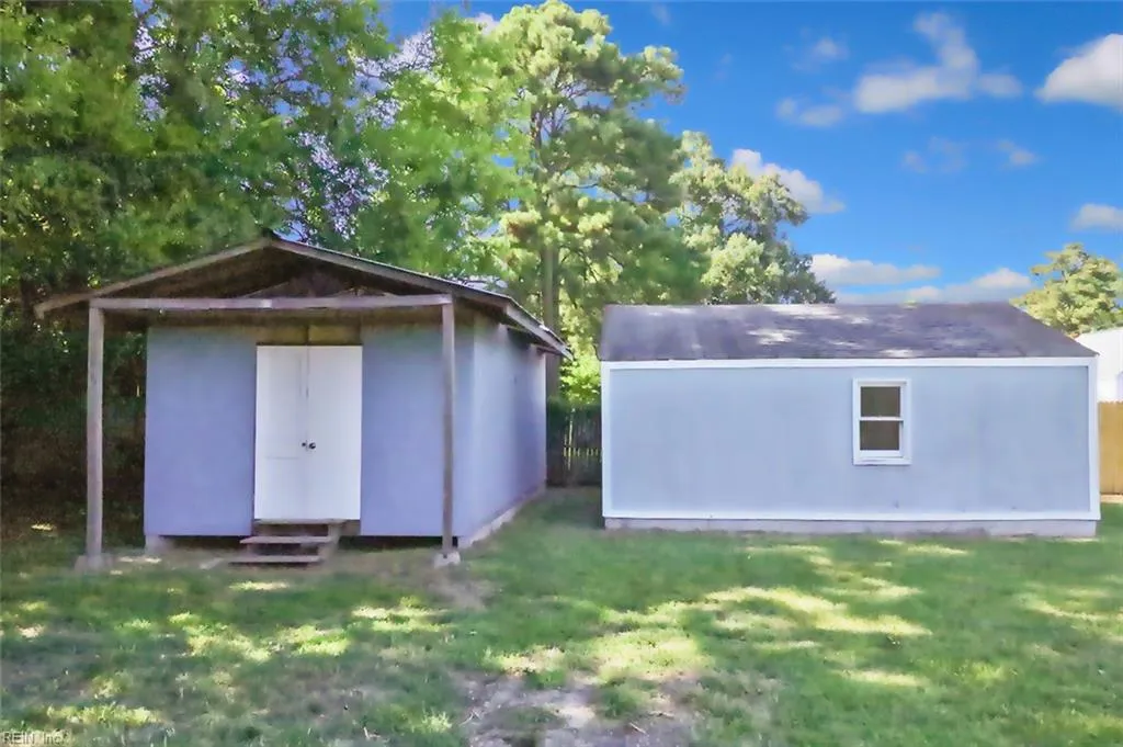 Portsmouth, Virginia 23707, United States, 3 Bedrooms Bedrooms, ,2 BathroomsBathrooms,Residential,Active,200181