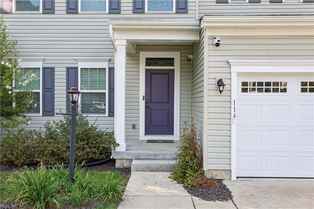 Photo of 114 Silverlake Run, Yorktown, VA 23690 (MLS # 10650828)