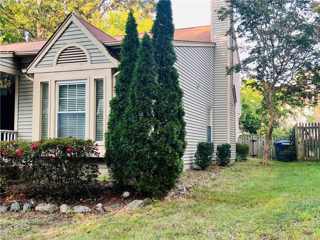 Photo of 170 Hidden Lake Place, Newport News, VA 23602 (MLS # 10651706)