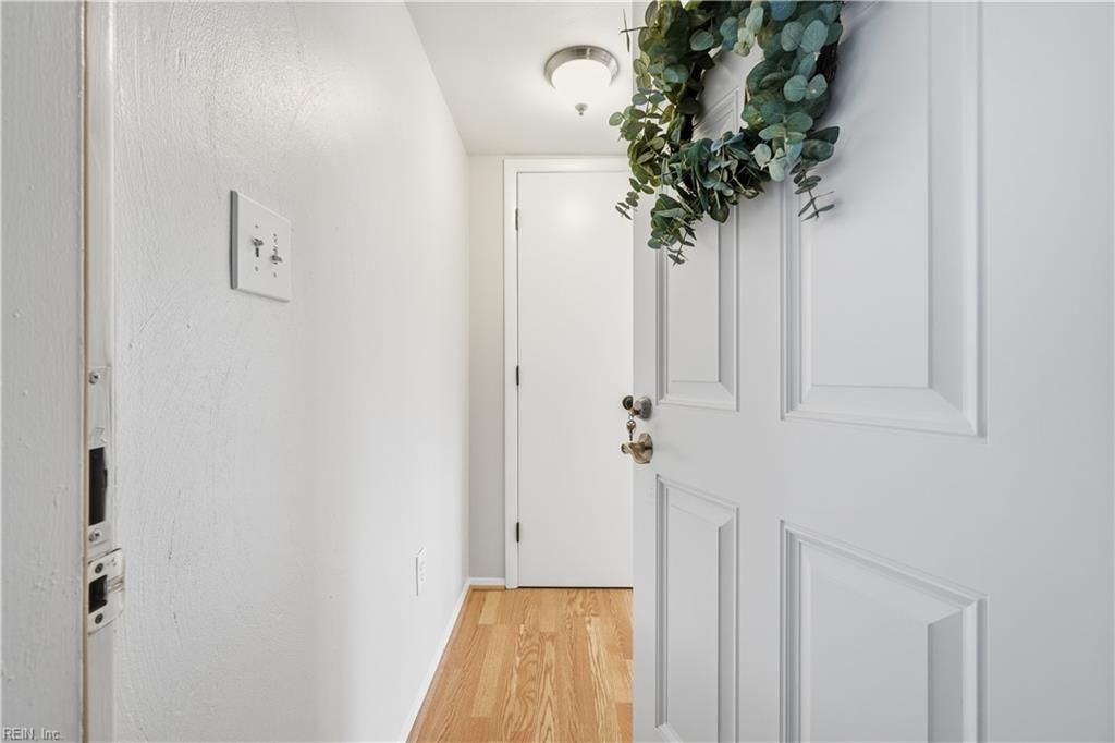 Photo of 1009 Autumn Woods Lane #107, Virginia Beach, VA 23454 (MLS # 10613618)