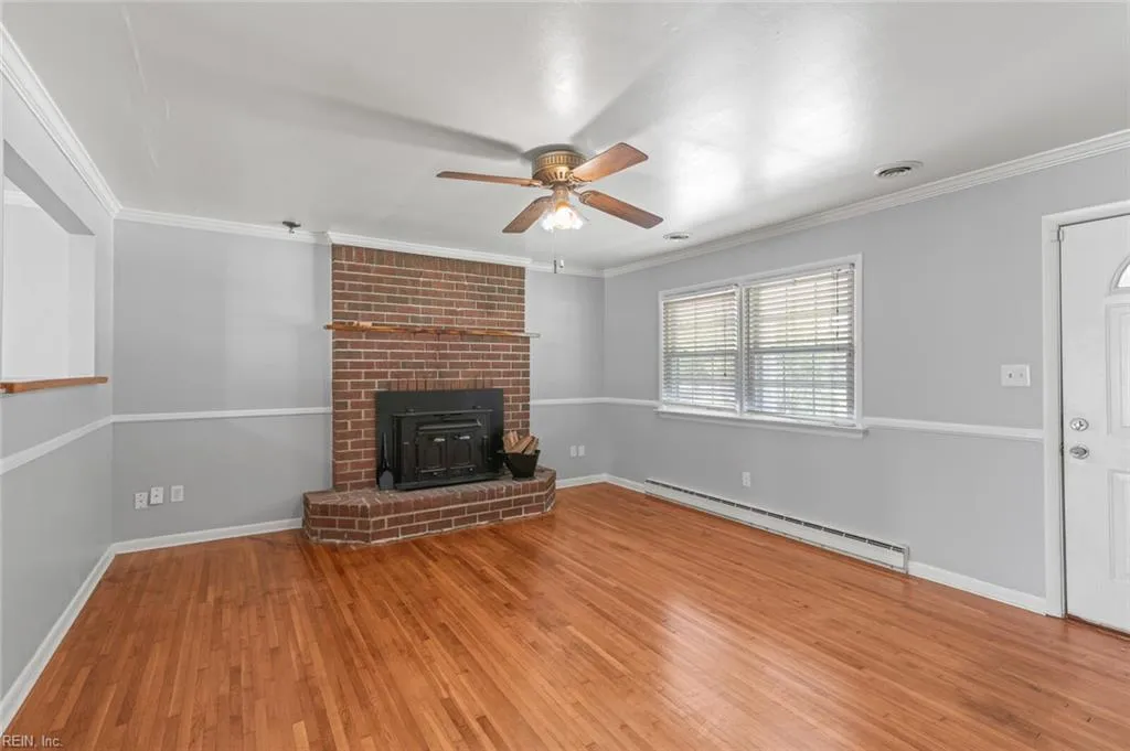 Newport News, Virginia 23602, United States, 3 Bedrooms Bedrooms, ,2 BathroomsBathrooms,Residential,Active,191852