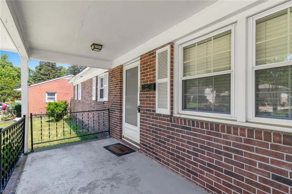 Newport News, Virginia 23602, United States, 3 Bedrooms Bedrooms, ,2 BathroomsBathrooms,Residential,Active,191852