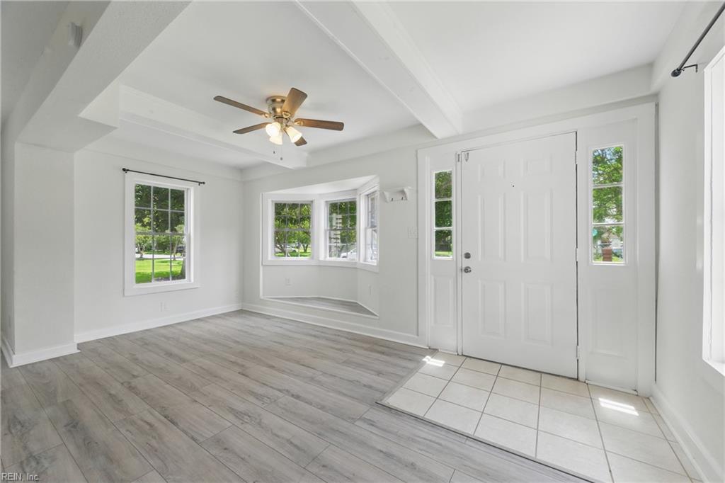 726 Burksdale RD